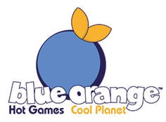 Das Logo von blue orange mit blauem Symbol und orangefarbenem Emblem sowie dem Schriftzug „Hot Games Cool Planet“ in kühlem Look.