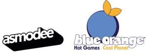 Markenlogo mit schwarzem Schriftzug und farbigem Emblem in Blau und Orange für Hot Games und Cool Planet, klar konturiert und kontrastreich.